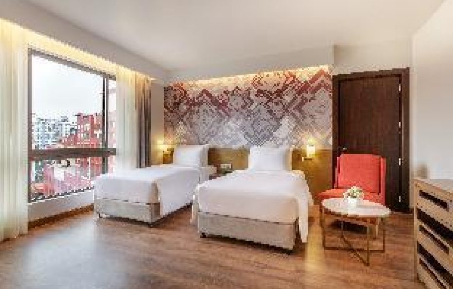 Deluxe Twin Room (Max 2 Guests) – Breakfast Included