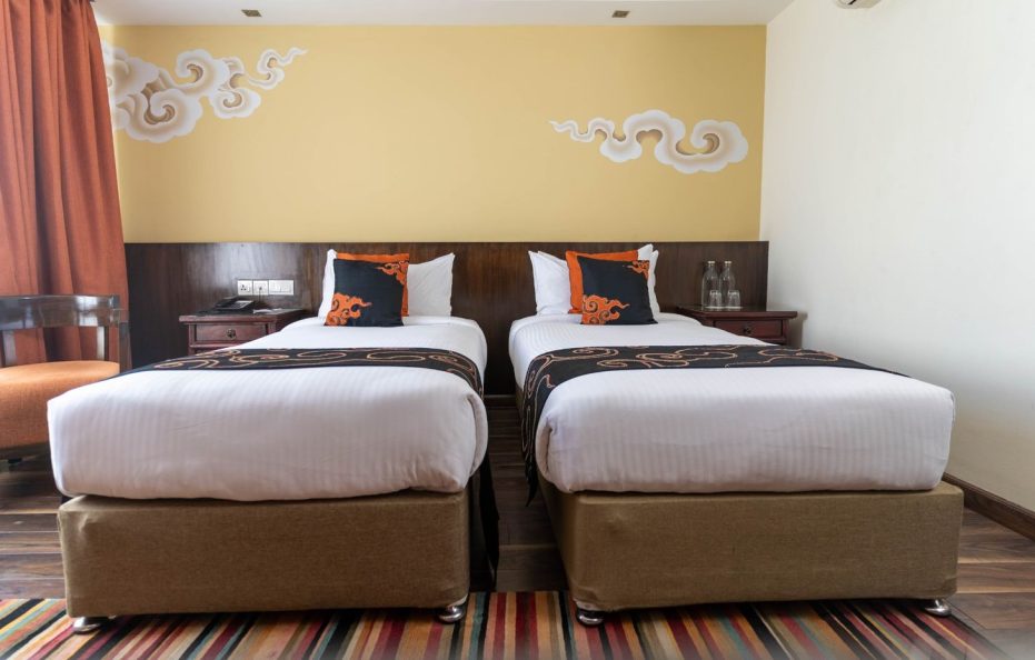 Deluxe Twin Room (Max 2 Guests) – Breakfast Included