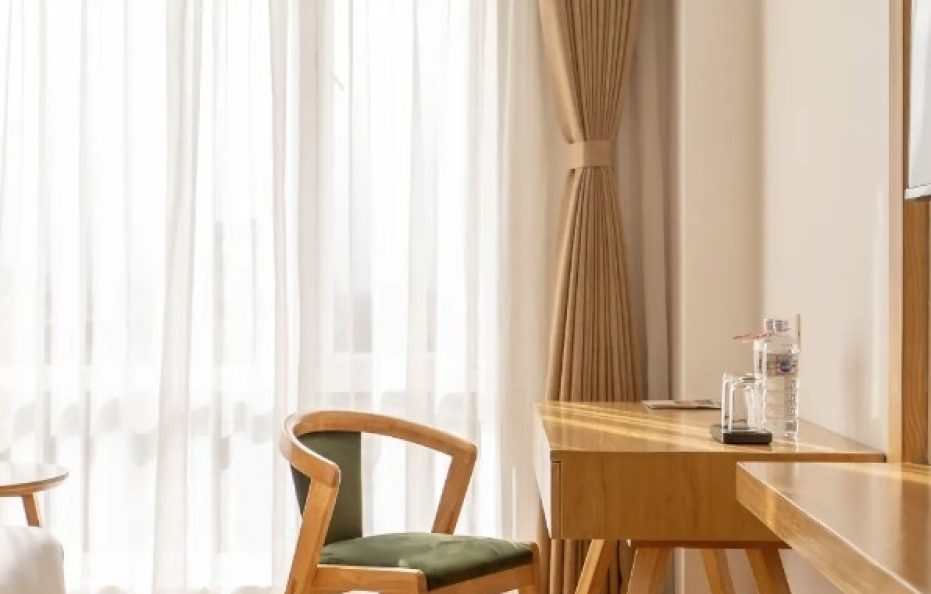 Superior King Room (Max 2 Guests) – Breakfast Included