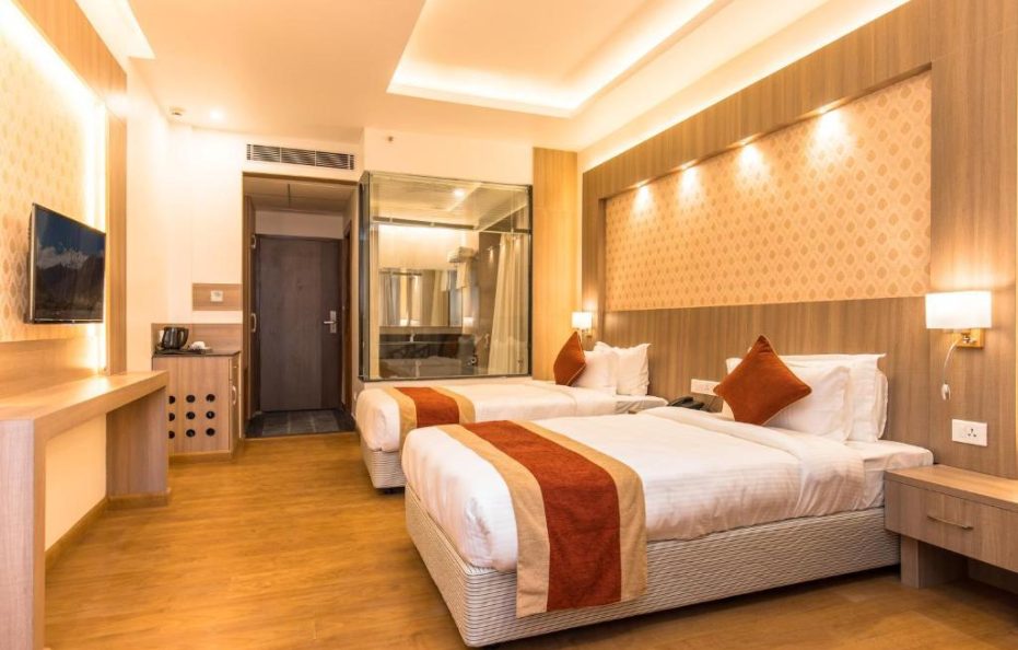 Deluxe Twin Room (Max 2 Guests) – Breakfast Included