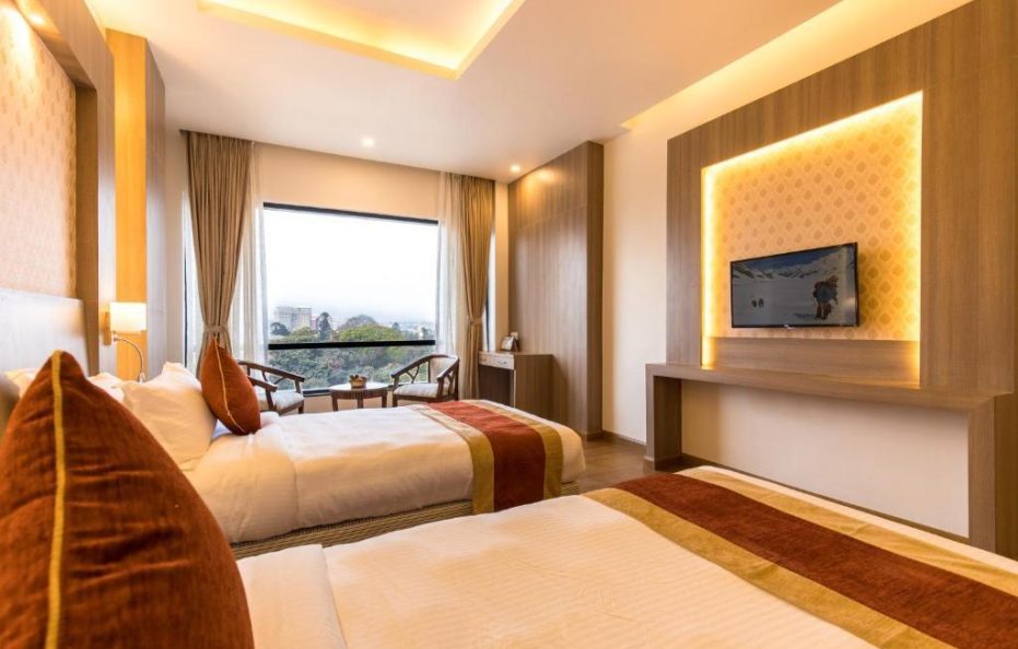 Deluxe Twin Room (Max 2 Guests) – Breakfast Included
