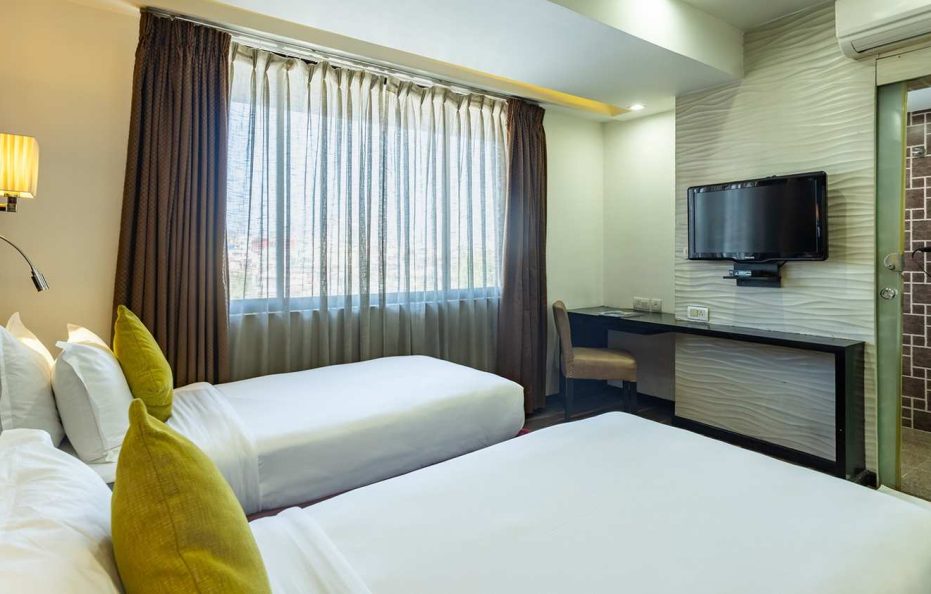 Deluxe Twin Room (Max 2 Guests) – Breakfast Included