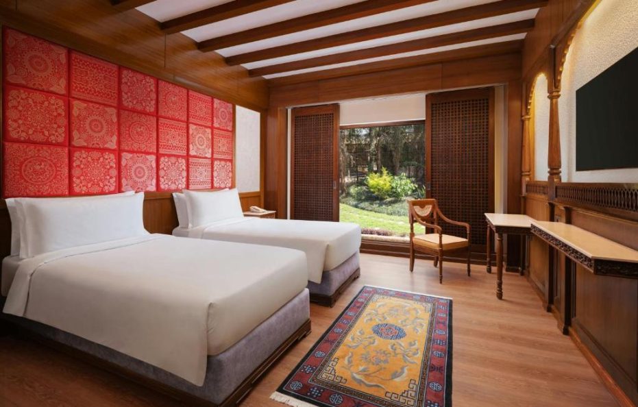 Standard Twin Room (Max 2 Guests) – Breakfast Included
