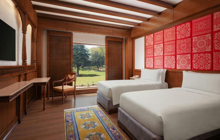 Standard Twin Room (Max 2 Guests) – Breakfast Included