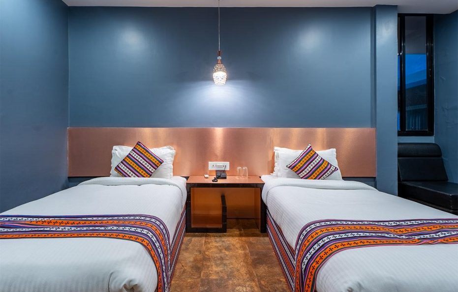 Deluxe Twin Room (Max 2 Guests) – Breakfast Included