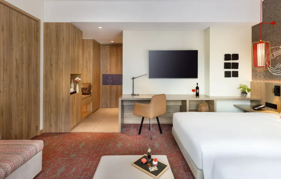 Standard Twin Room (Max 2 Guests) – Breakfast Included